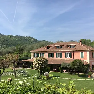 3* Hotel Relais Borgofasceo
